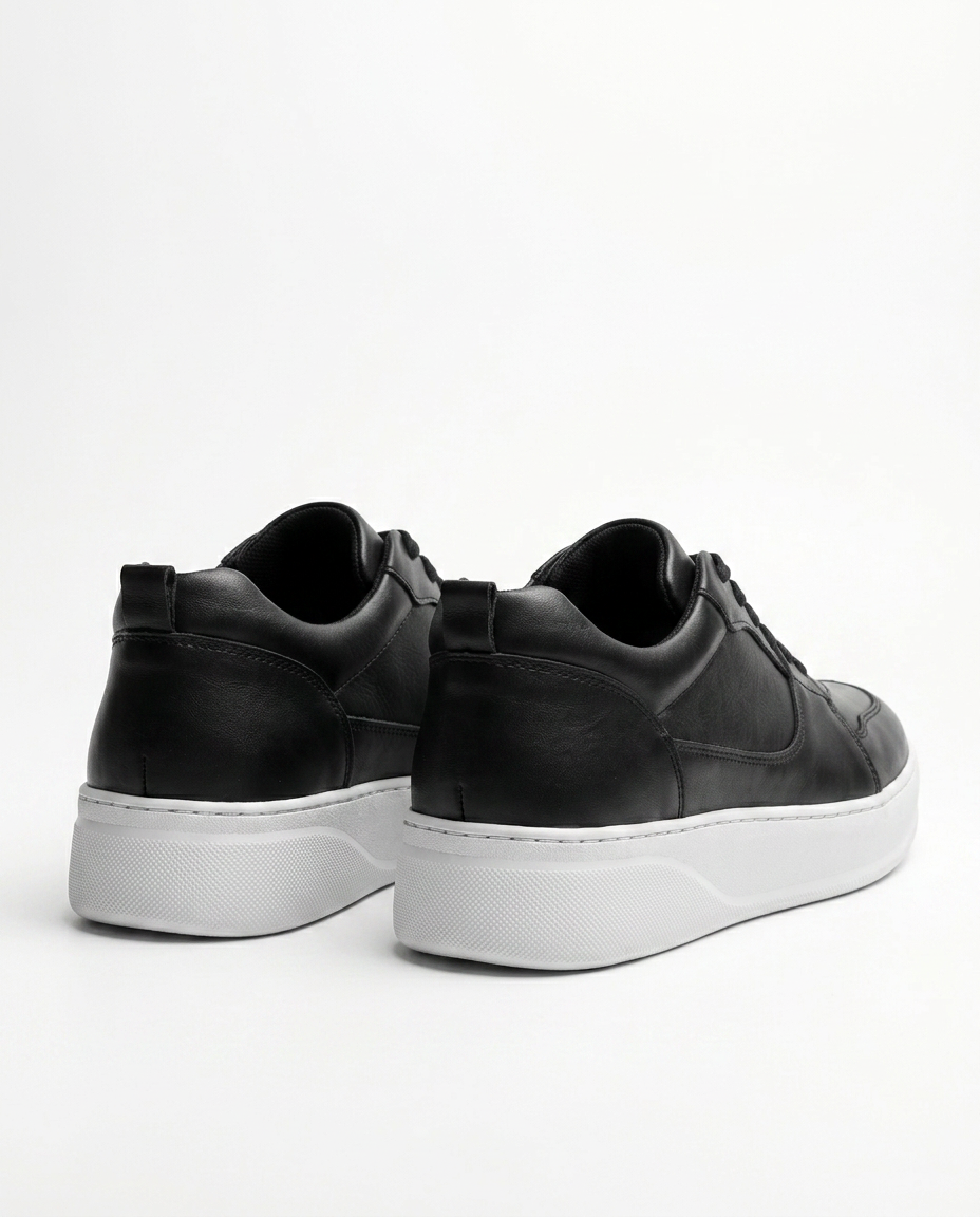 Tênis Casual Saturno
