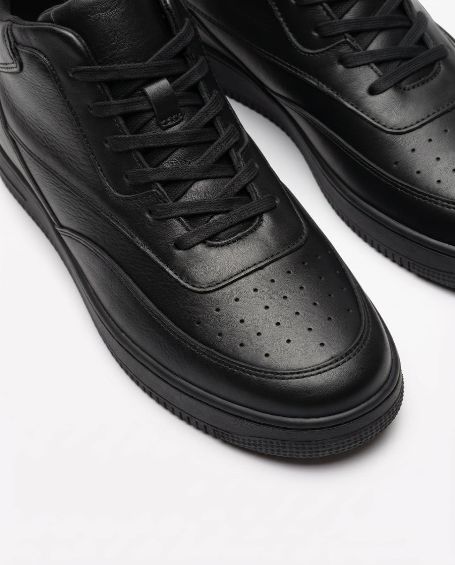 Thunder Black